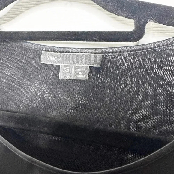 VINCE Size XS Linen Silk Cap Sleeve Top Lamb Leather Trim Relaxed‎ Fit - Picture 2 of 6